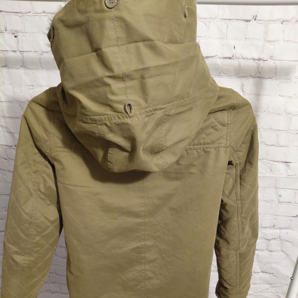 Zara Oliver Women's Khaki Green Fur-Trimmed Hooded Jacket.๐ - Picture 3 of 14